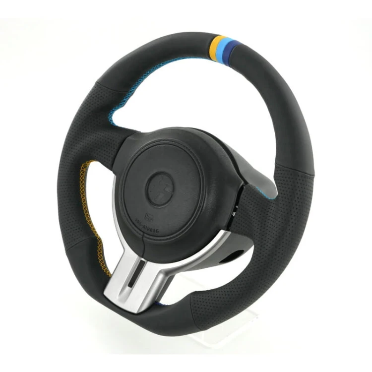 xlarge-greddy-86-zenki-steering-wheel-02.jpg